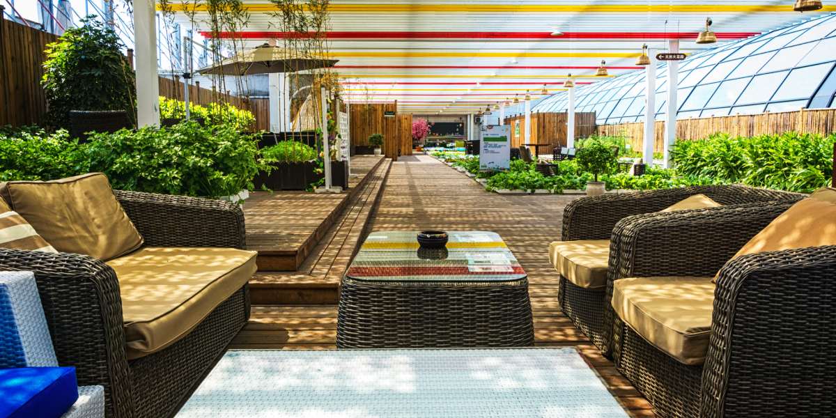 Outdoor Furniture Pieces